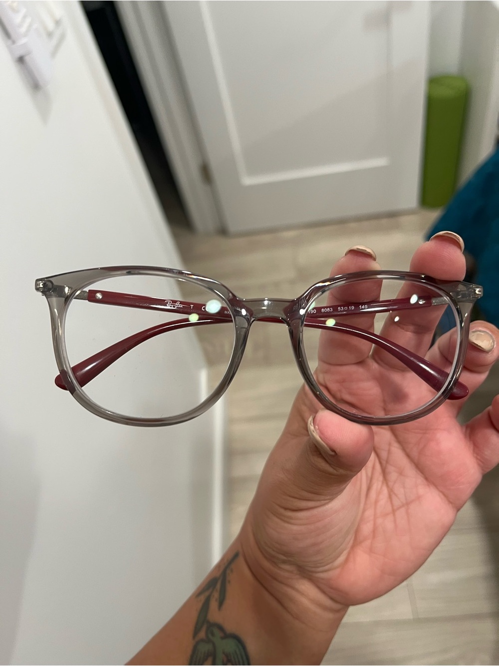 Transparent Grey Round Glasses with Burgundy Temples